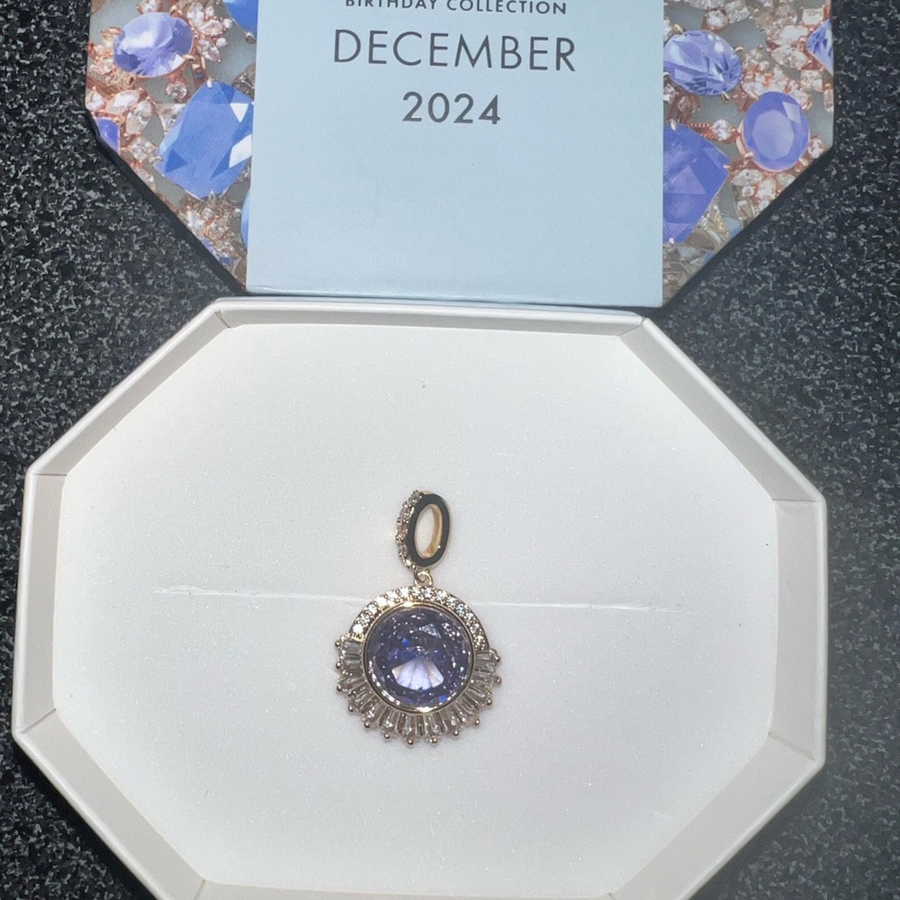Ring Bomb Party Yellow Gold Charm December Birthday
